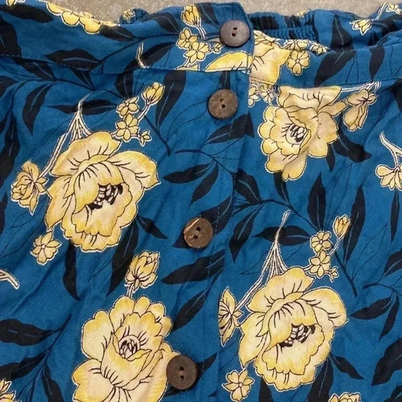 Floral Blue Skirt - Picture 2 of 5